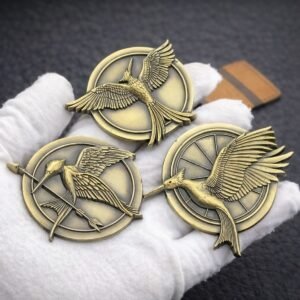 Gotowe zestawy metalowych magnesów w różnych kolorach i formach gotowe do wysyłki.