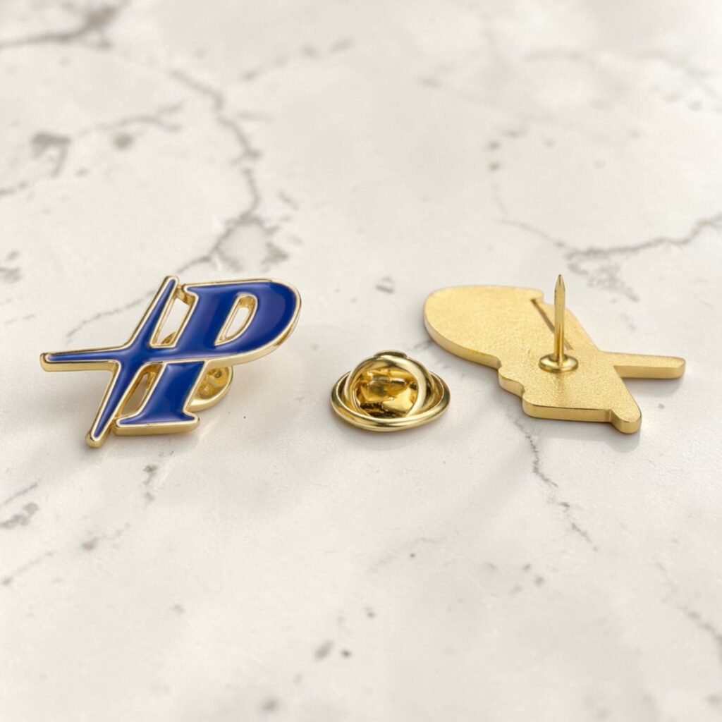 Klasyczne przypinki na zamówienie z logo i nadrukiem