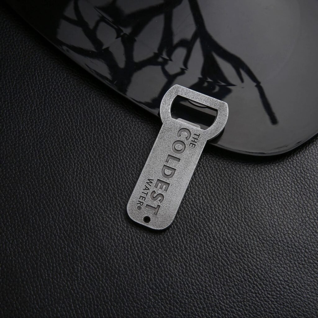 Metalowe otwieracze do butelek z logo firmy