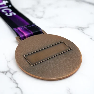 brązowy medal personalizowany z logo medal na zamówienie